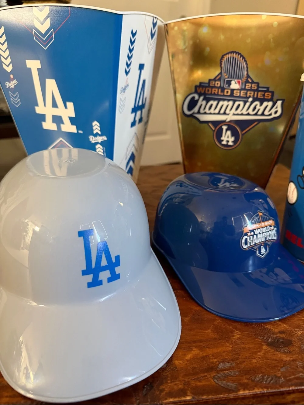 Sanrio Hello Kitty x L.A. Dodgers Reusable Party Cups w/Lids- Blue/White Lot